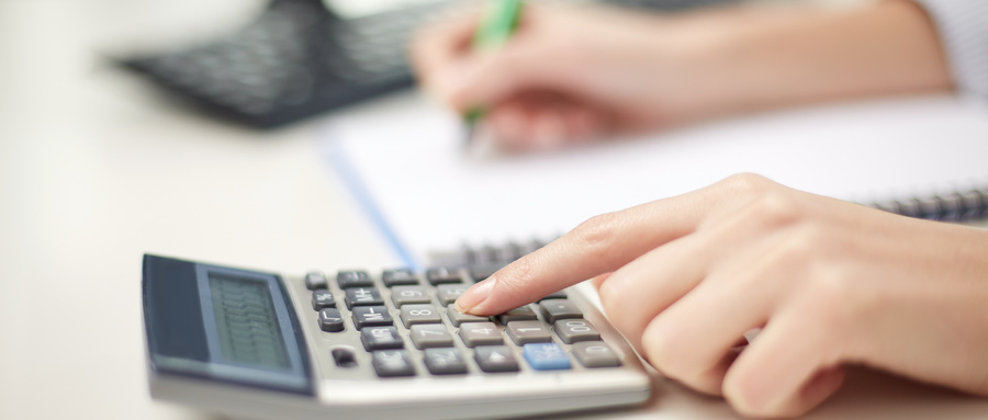 白內(nèi)障費用